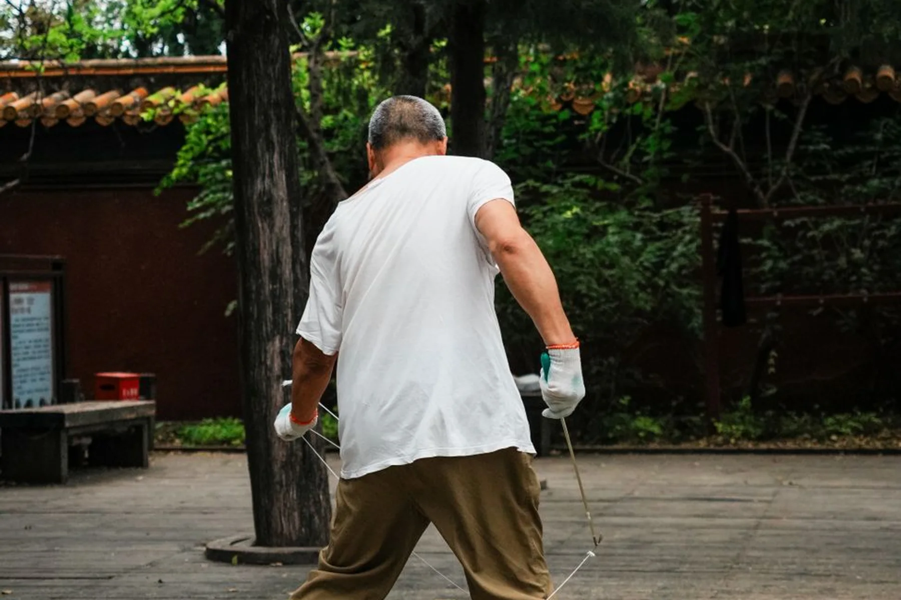 Morning tai chi in a Beijing park